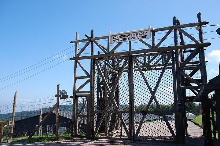 Le “musée” du camp de Natzweiler-Struthof va être reconstitué. Remarques et mises en garde à ce sujet
