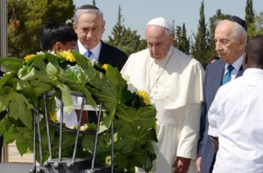 Does Pope Francis pray for Zionism?